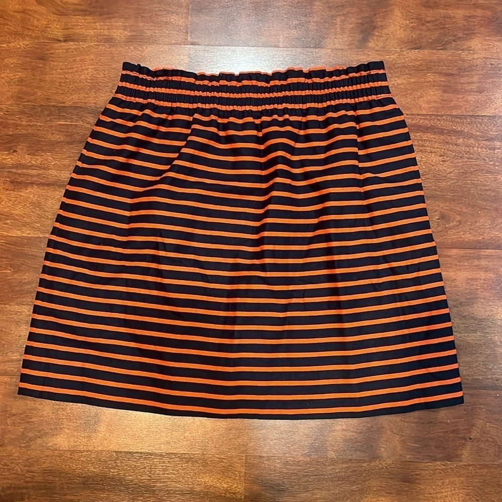 size 8 J.Crew linen/cotton navy and red striped skirt